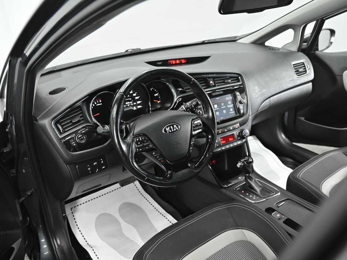 Купить Kia Ceed с пробегом. Фото: #8