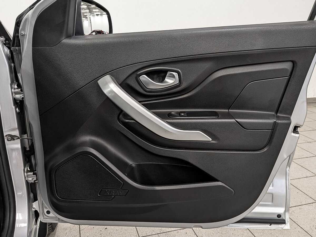 Купить Lada (ВАЗ) XRAY с пробегом. Фото: #24