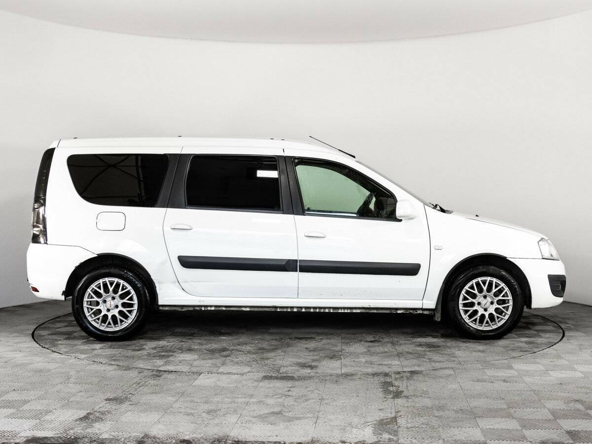 Купить Lada (ВАЗ) Largus с пробегом. Фото: #3