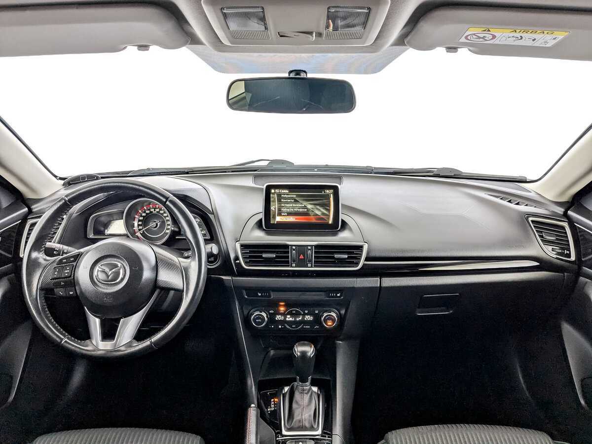 Купить Mazda 3 с пробегом. Фото: #11