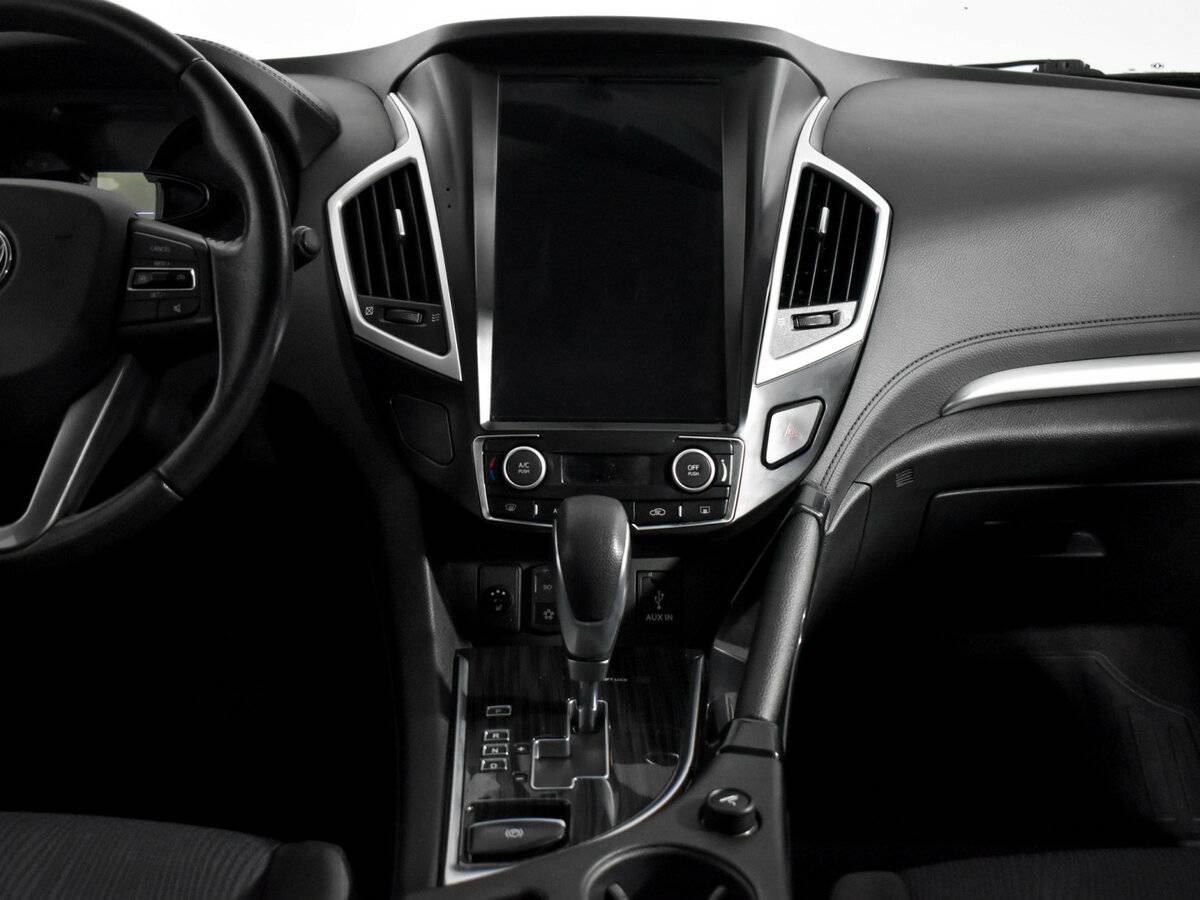 Купить Dongfeng AX7 с пробегом. Фото: #10