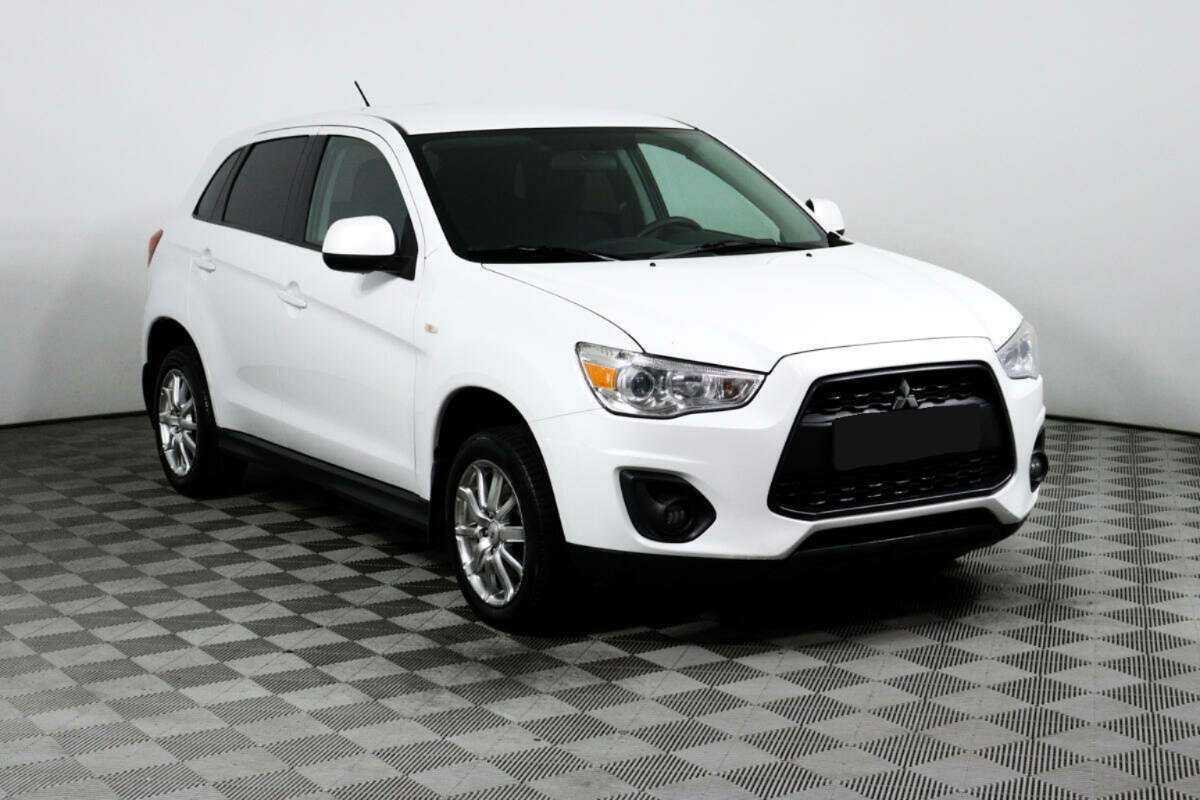 Купить Mitsubishi ASX с пробегом. Фото: #2