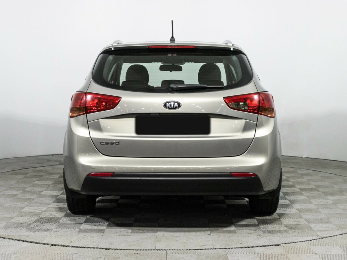 Купить Kia Ceed с пробегом. Фото: #5
