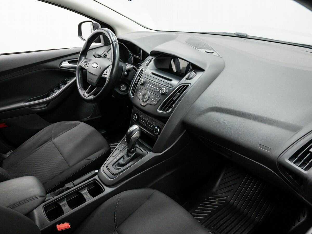 Купить Ford Focus с пробегом. Фото: #6