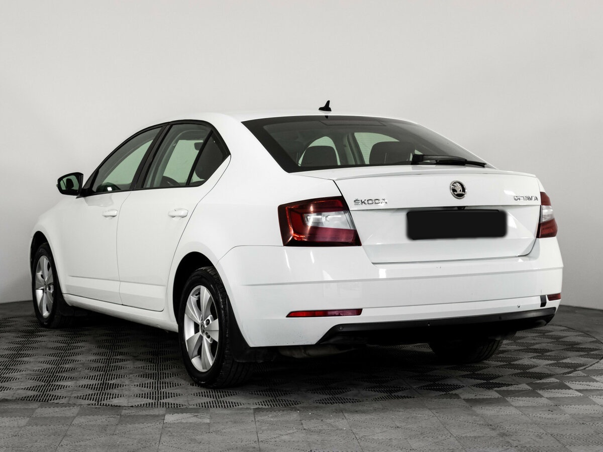 Купить Skoda Octavia с пробегом. Фото: #5