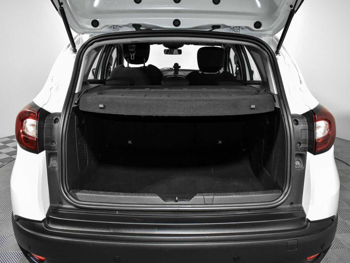 Купить Renault Kaptur с пробегом. Фото: #19