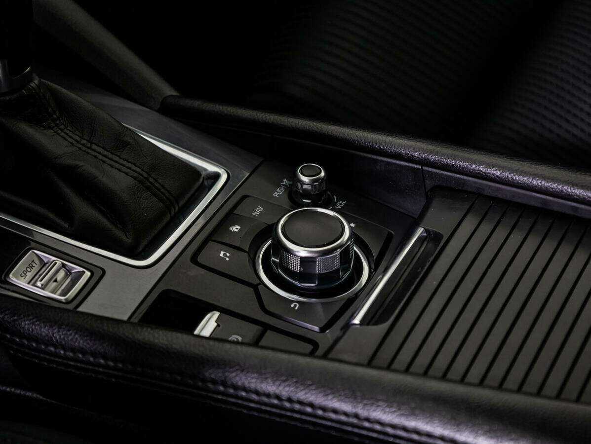 Купить Mazda 6 с пробегом. Фото: #16