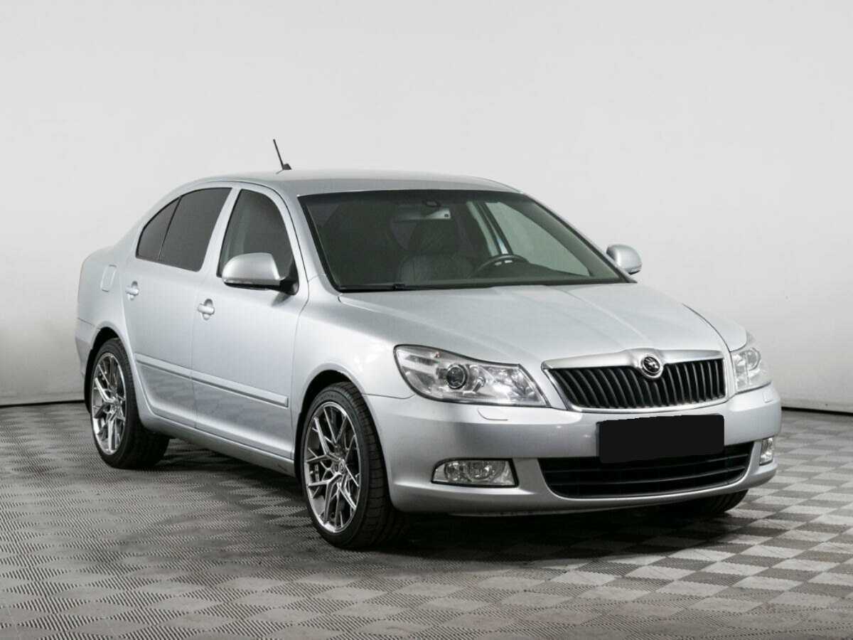 Купить Skoda Octavia с пробегом. Фото: #2