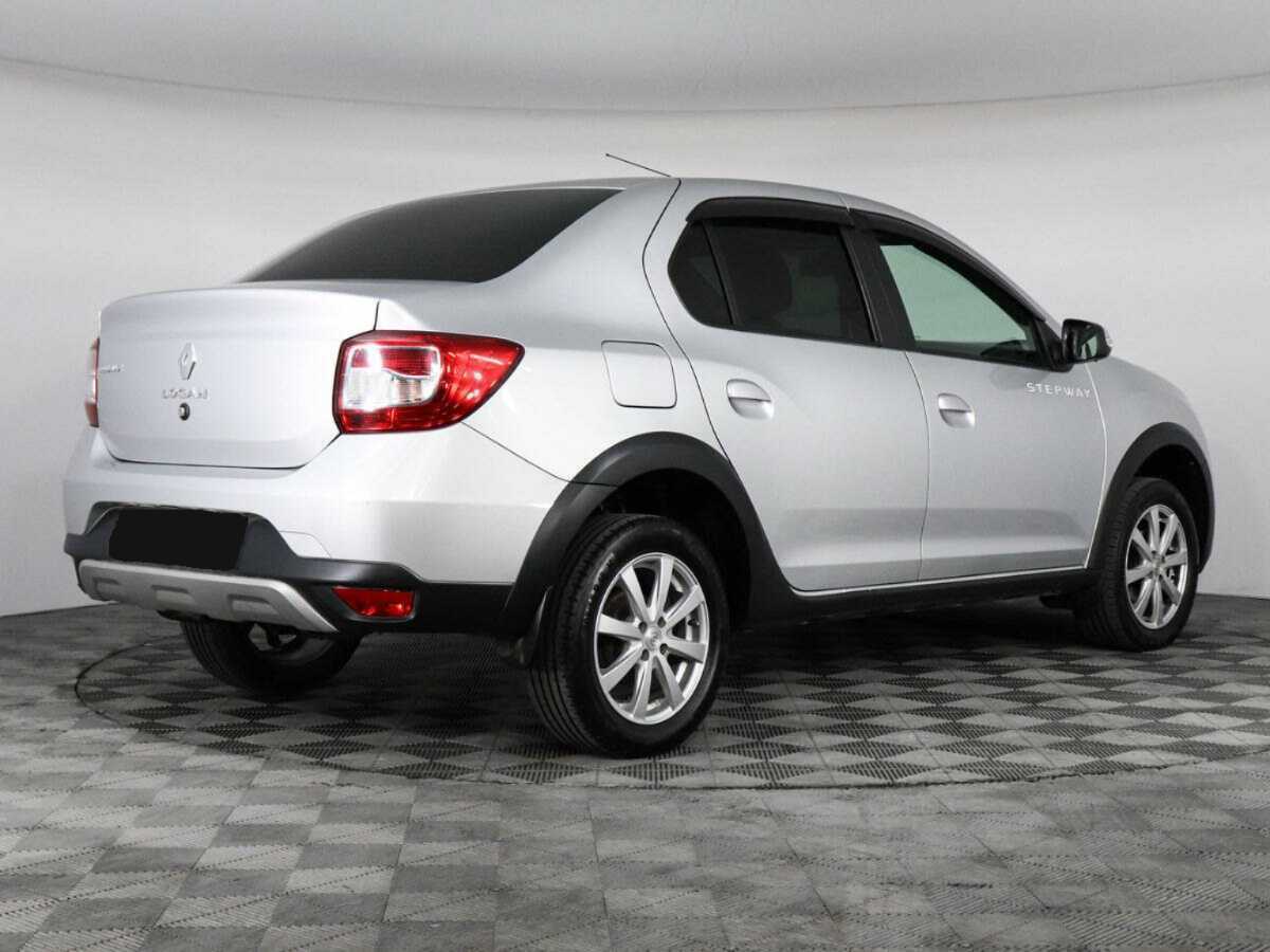 Купить Renault Logan с пробегом. Фото: #4