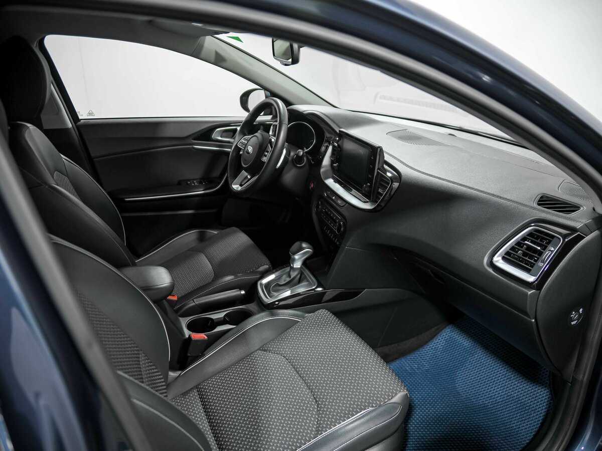 Купить Kia Ceed с пробегом. Фото: #18