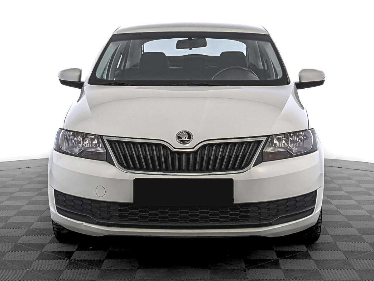 Купить Skoda Rapid с пробегом. Фото: #1