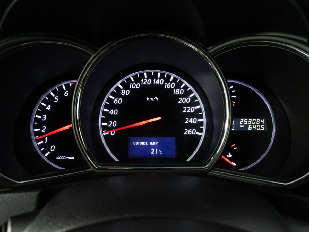 Купить Nissan Murano с пробегом. Фото: #11