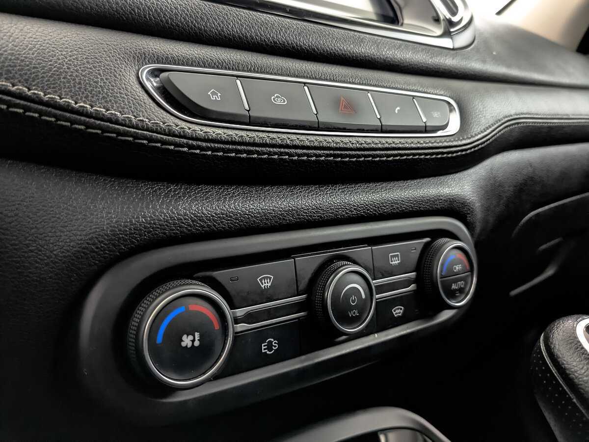 Купить Chery Tiggo 7 с пробегом. Фото: #24