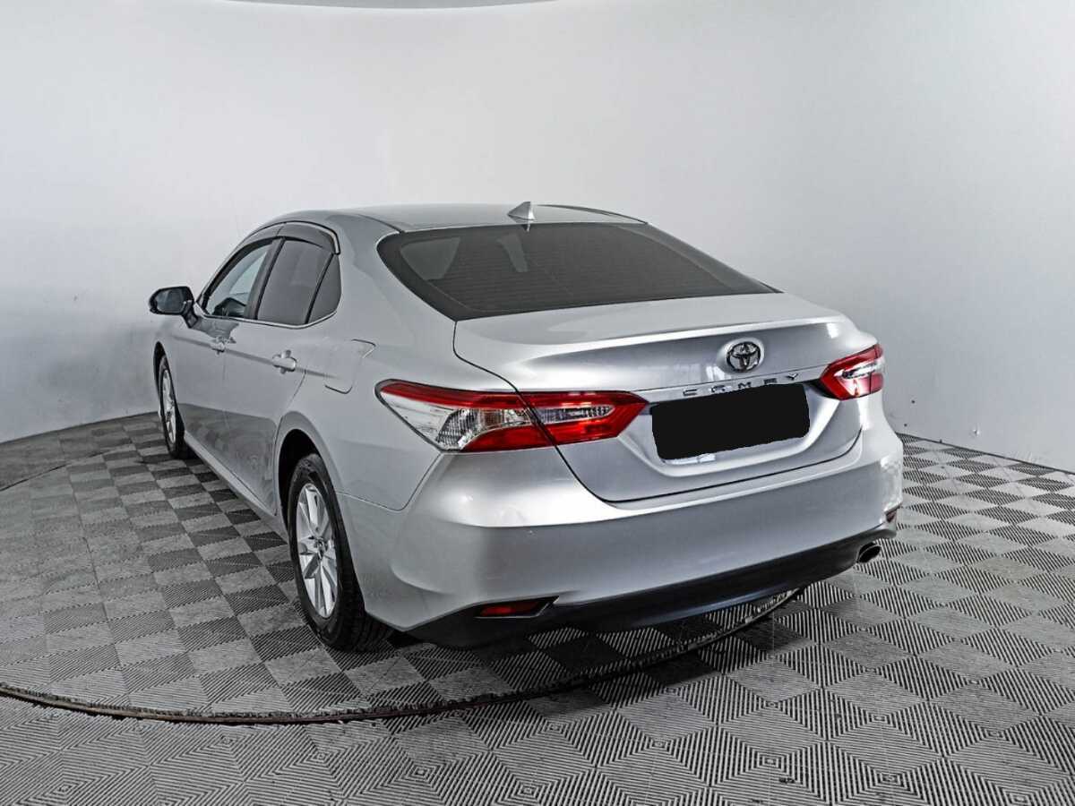 Купить Toyota Camry с пробегом. Фото: #5