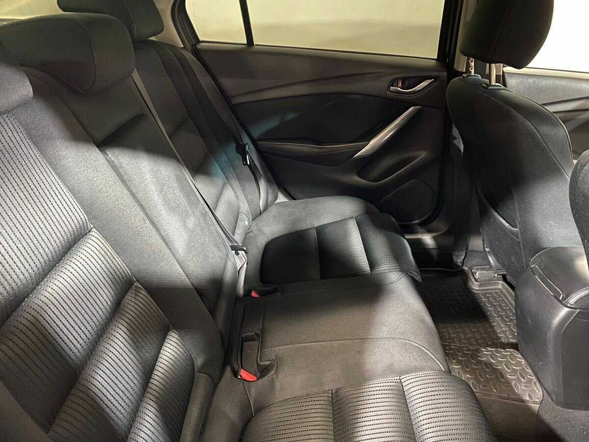 Купить Mazda 6 с пробегом. Фото: #10