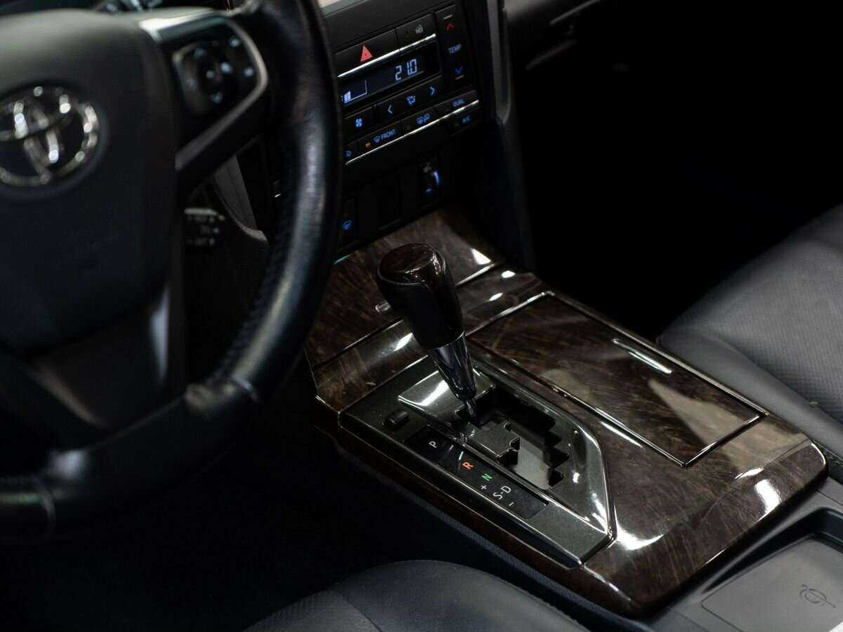 Купить Toyota Camry с пробегом. Фото: #12