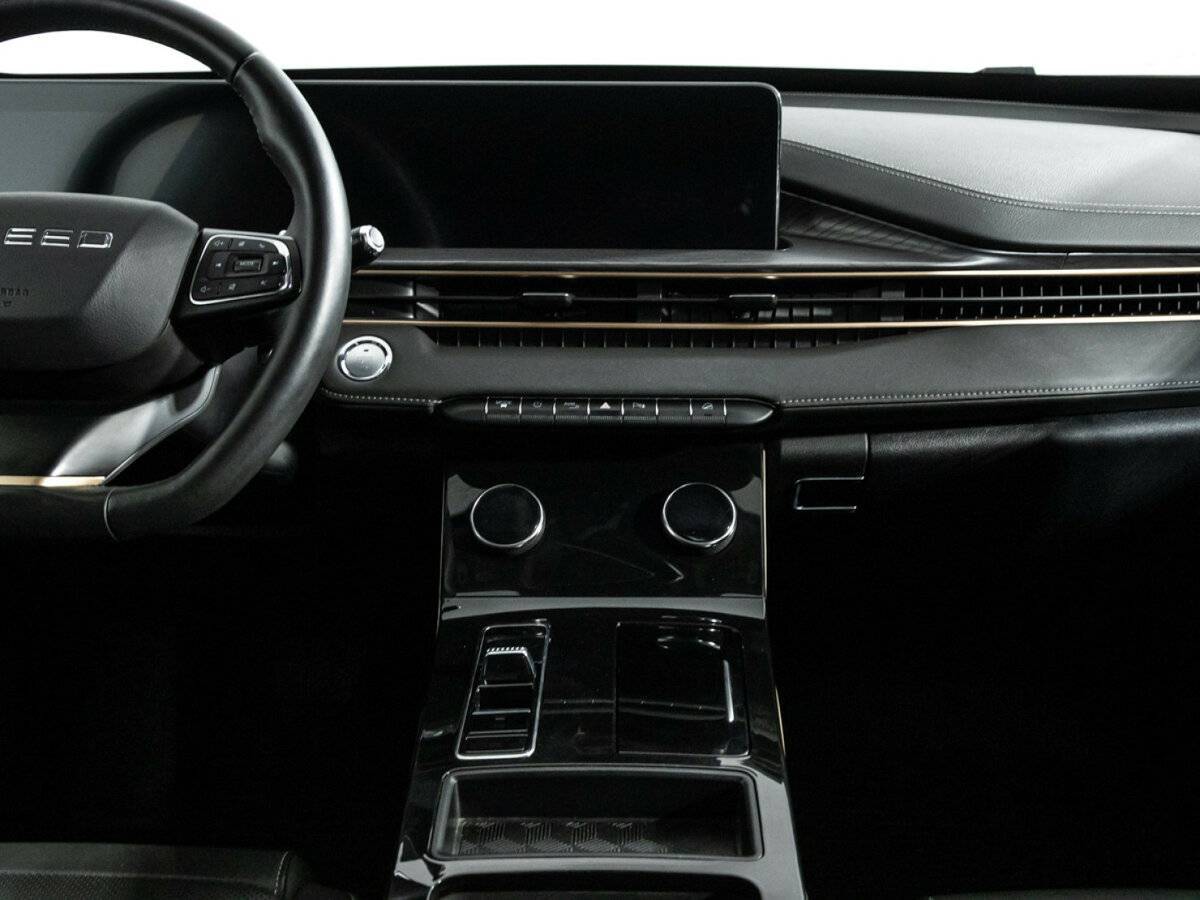 Купить EXEED LX с пробегом. Фото: #13