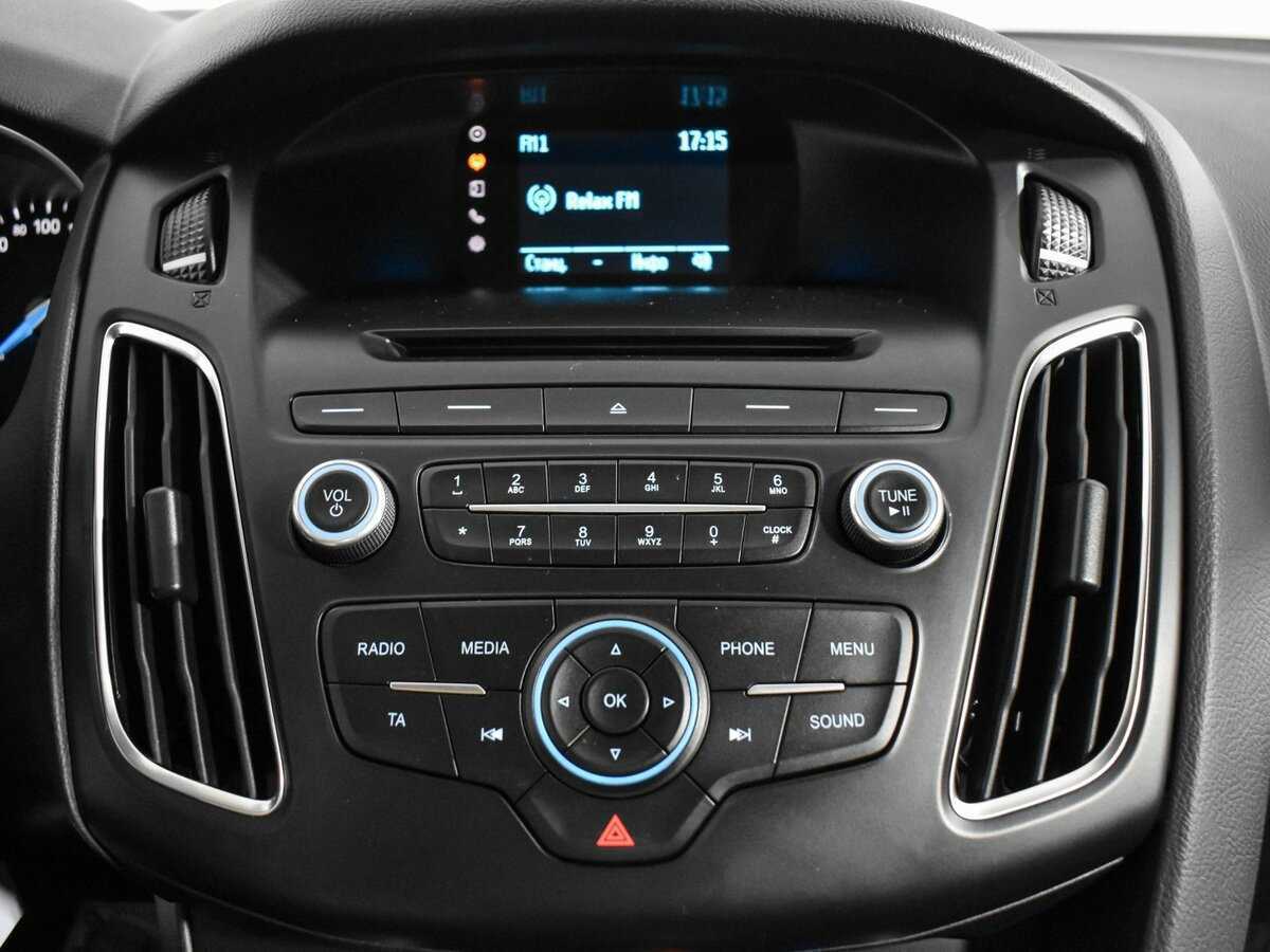 Купить Ford Focus с пробегом. Фото: #15