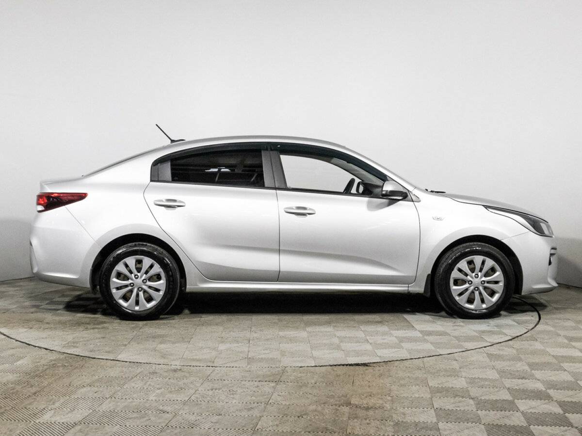 Купить Kia Rio с пробегом. Фото: #3