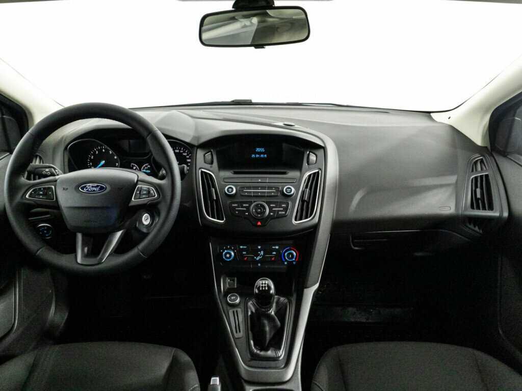 Купить Ford Focus с пробегом. Фото: #13