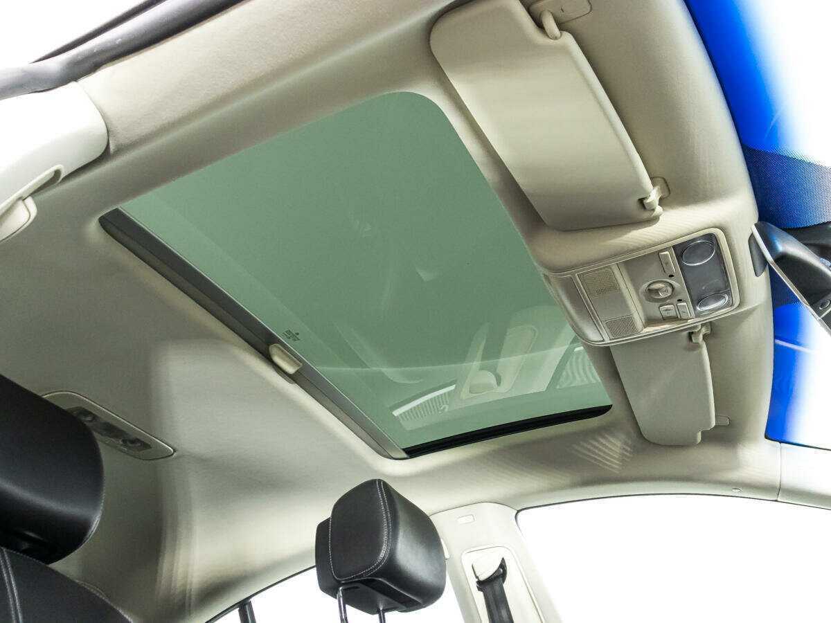 Купить Volkswagen Passat CC с пробегом. Фото: #18