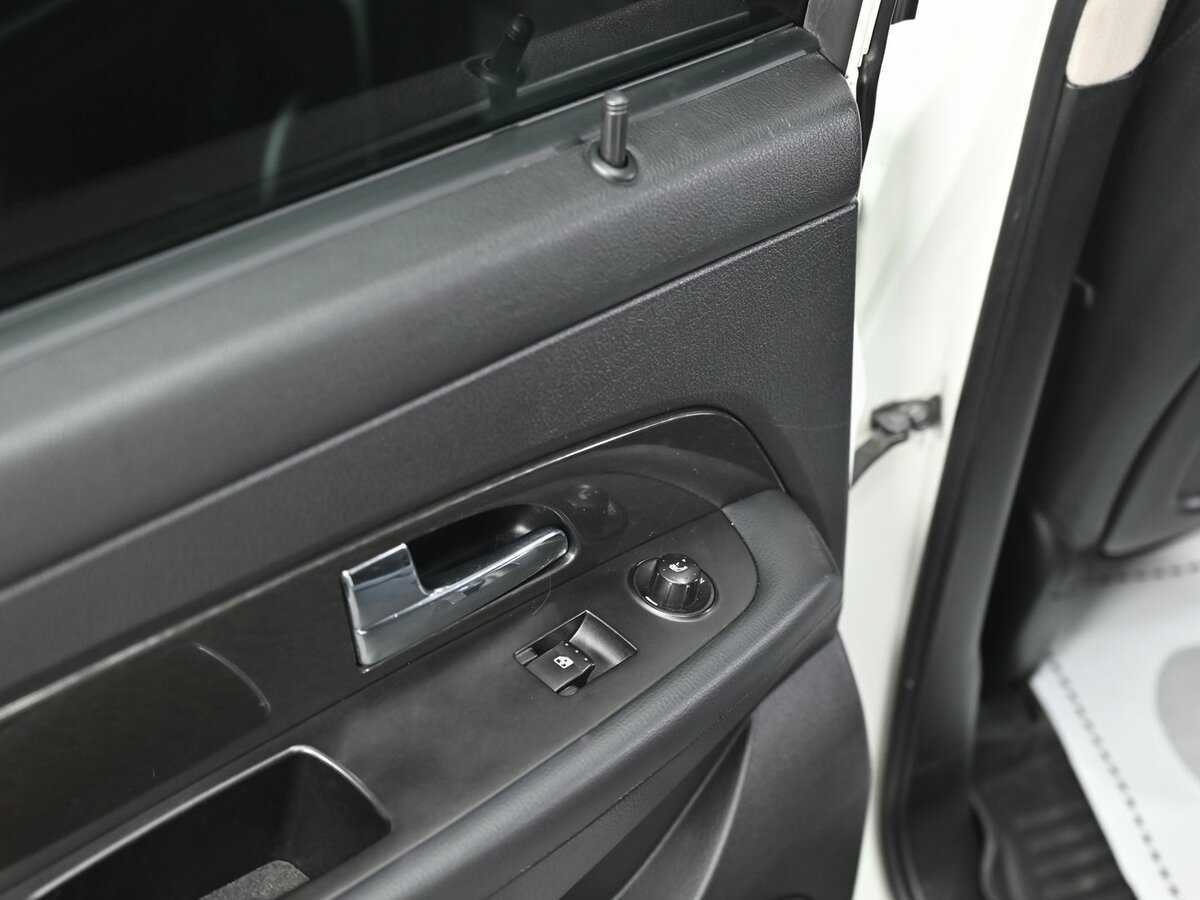 Купить SsangYong Rexton с пробегом. Фото: #13