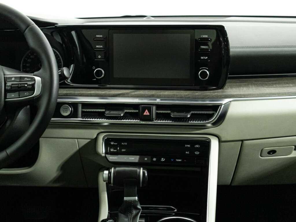 Купить Kia K5 с пробегом. Фото: #13