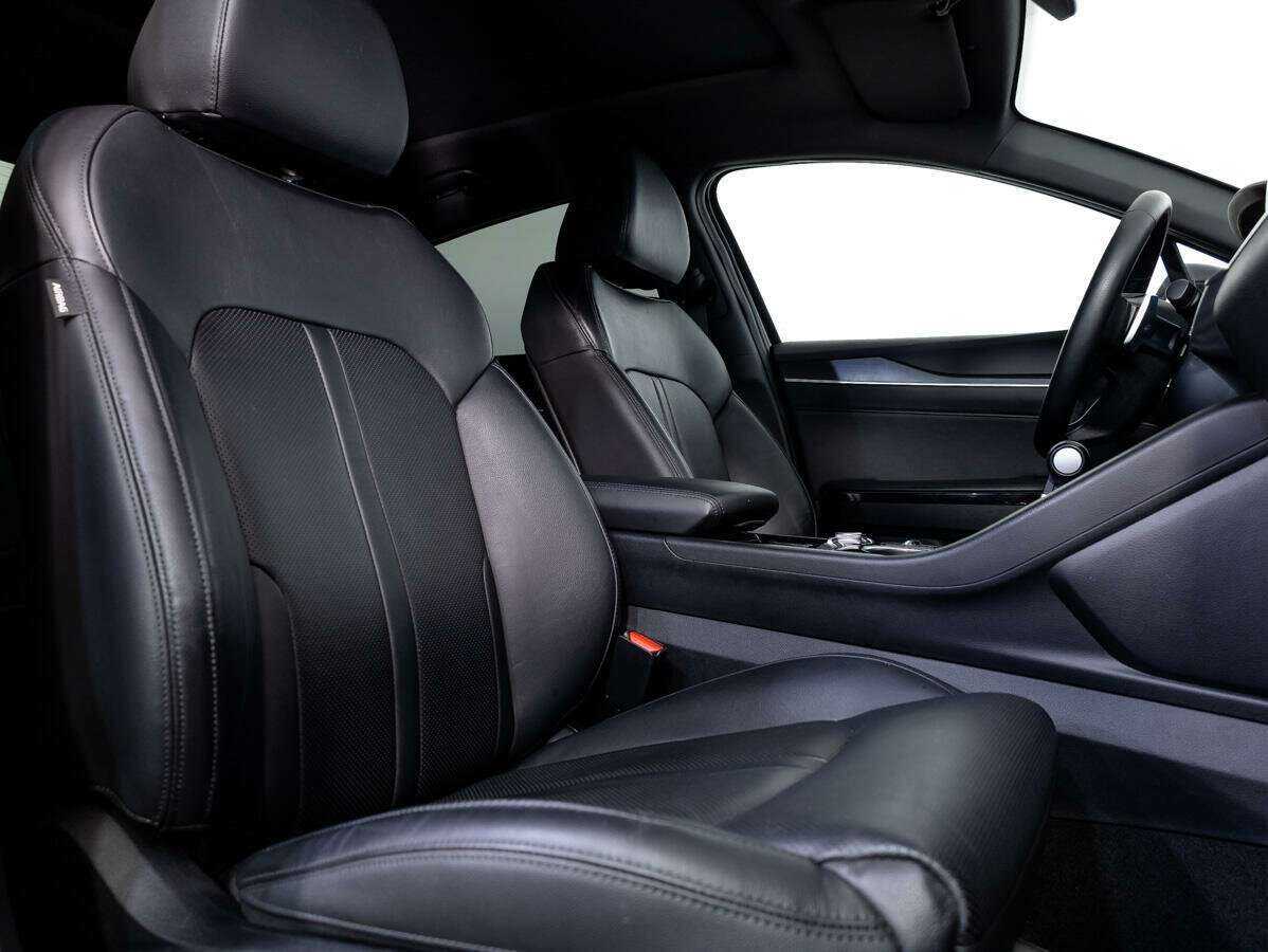 Купить Kia K5 с пробегом. Фото: #10