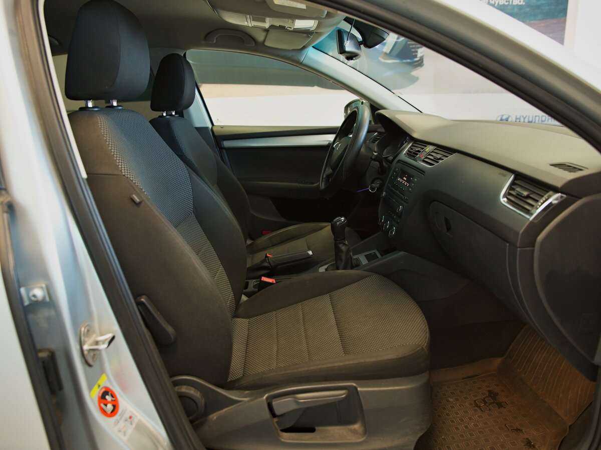 Купить Skoda Octavia с пробегом. Фото: #5