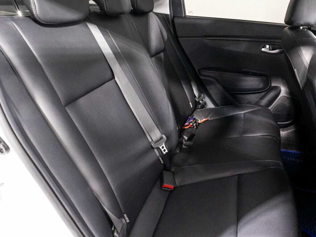 Купить Kia Rio с пробегом. Фото: #9