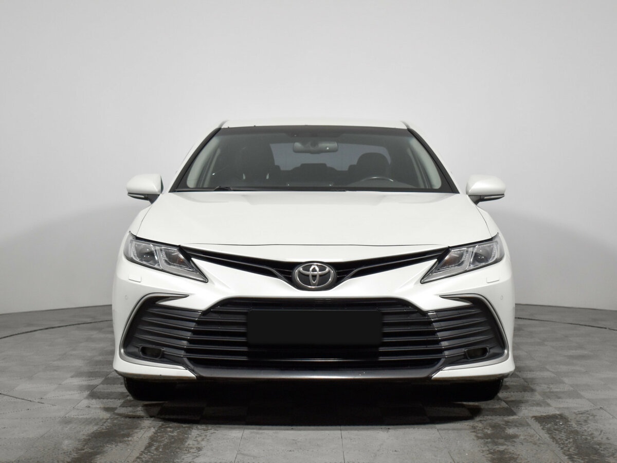 Купить Toyota Camry с пробегом. Фото: #1