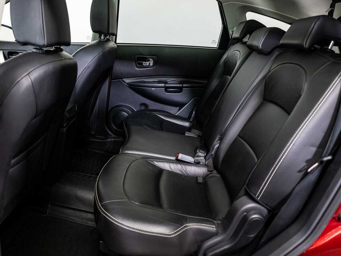 Купить Nissan Qashqai+2 с пробегом. Фото: #7