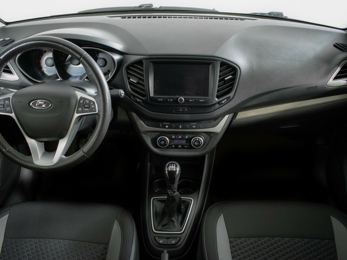 Купить Lada (ВАЗ) Vesta с пробегом. Фото: #10