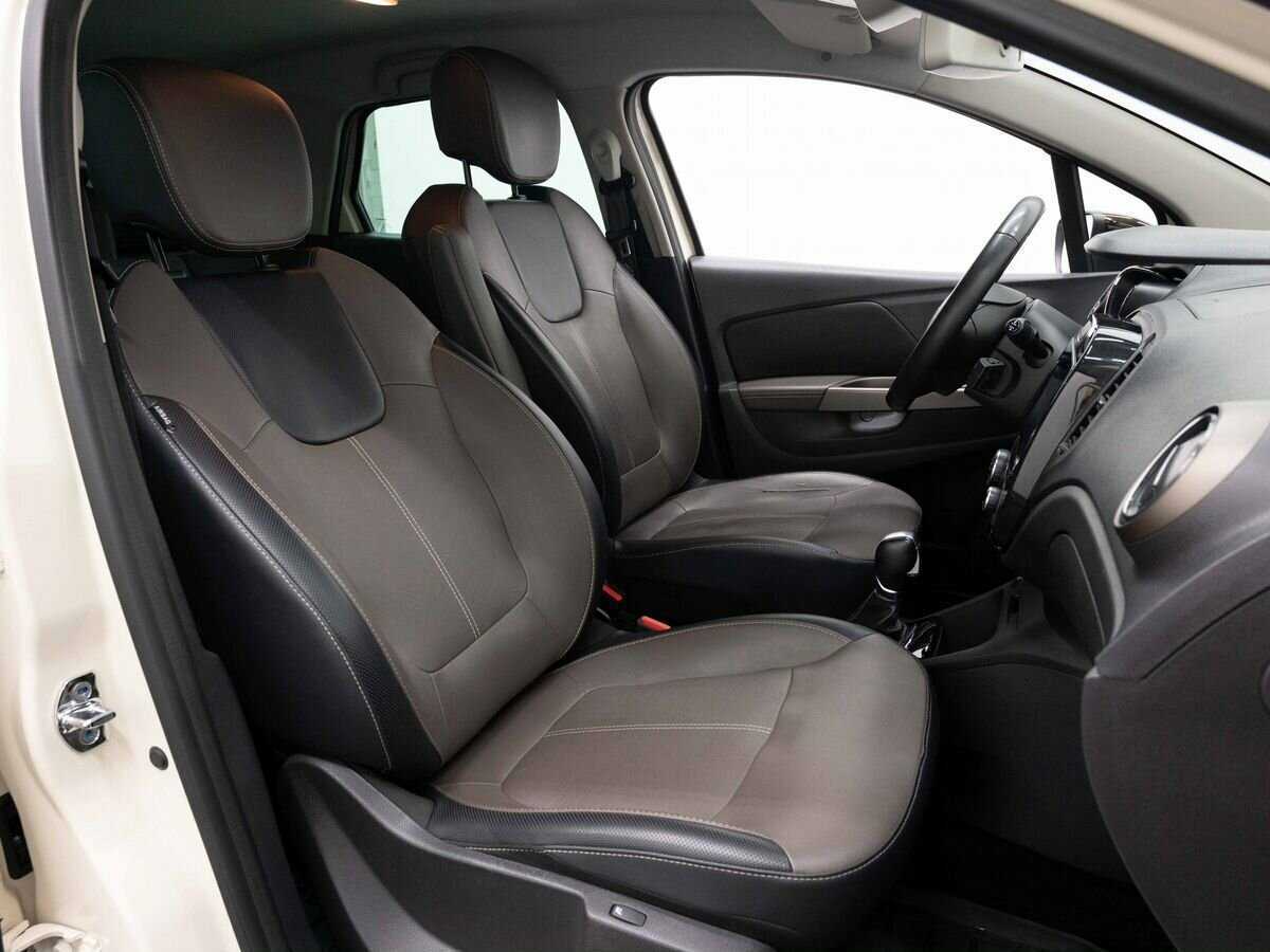 Купить Renault Kaptur с пробегом. Фото: #11