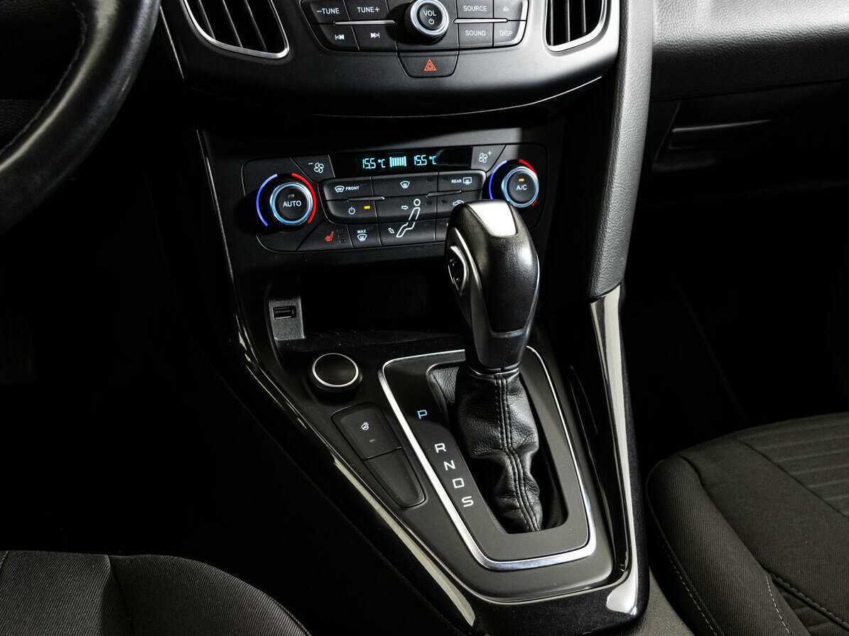 Купить Ford Focus с пробегом. Фото: #10