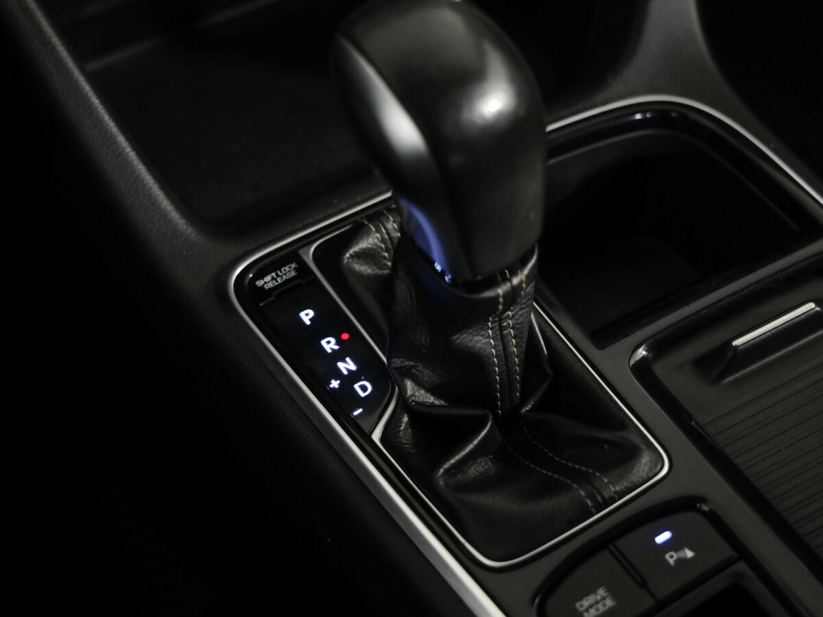 Купить Hyundai Sonata с пробегом. Фото: #18