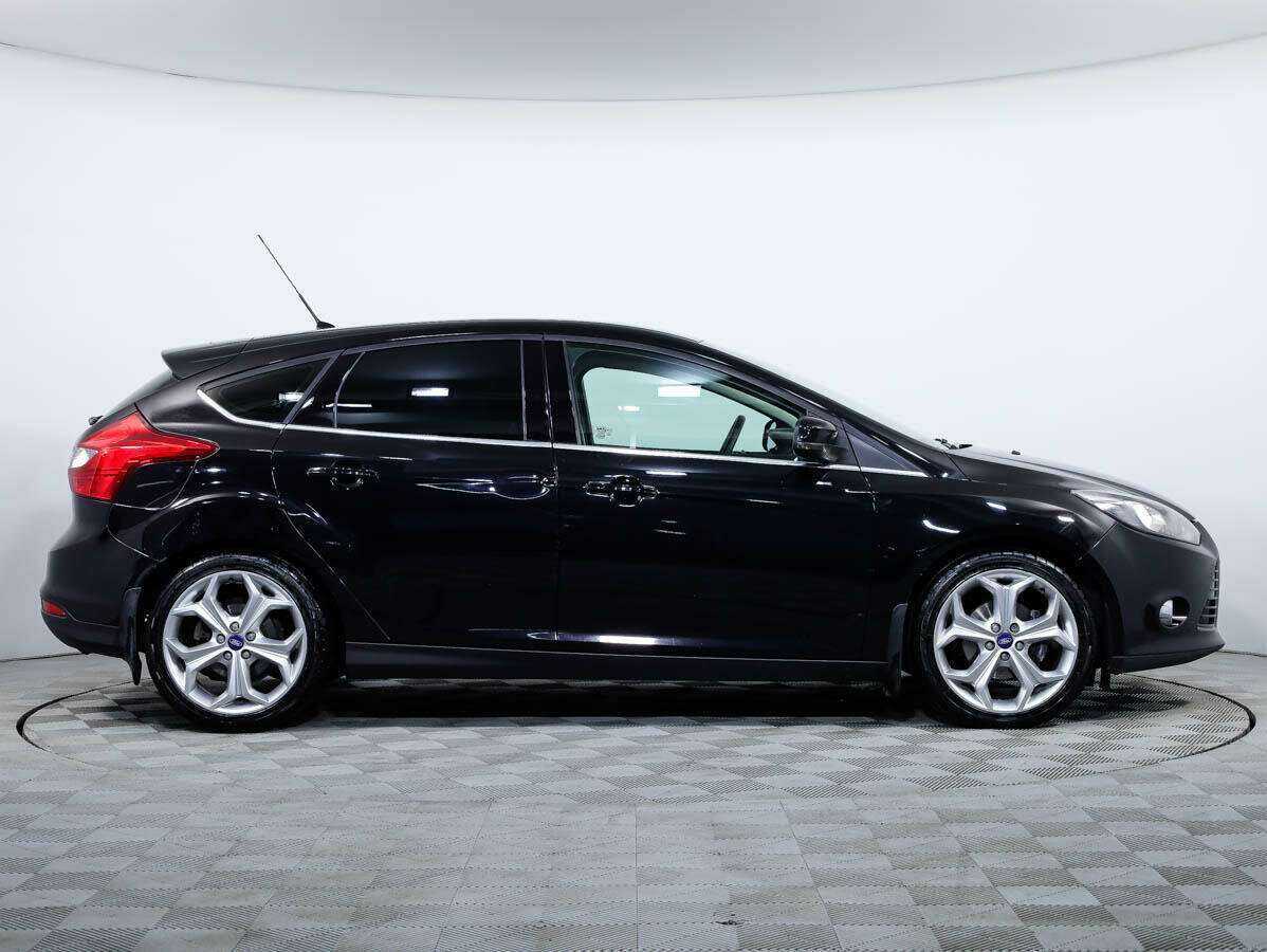 Купить Ford Focus с пробегом. Фото: #2