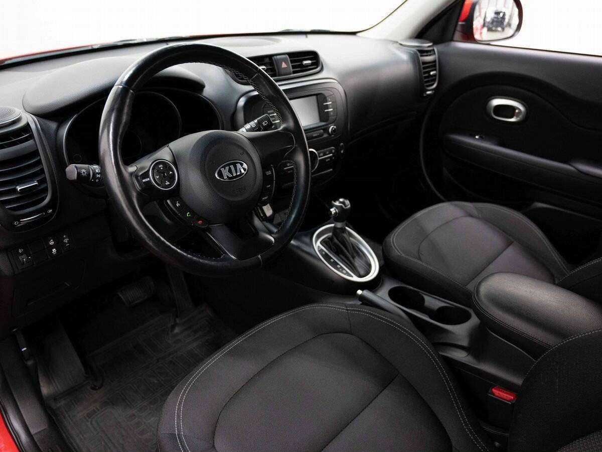 Купить Kia Soul с пробегом. Фото: #6