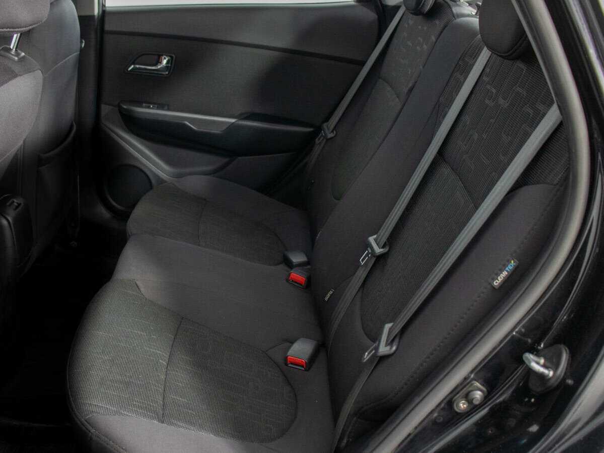 Купить Kia Rio с пробегом. Фото: #10