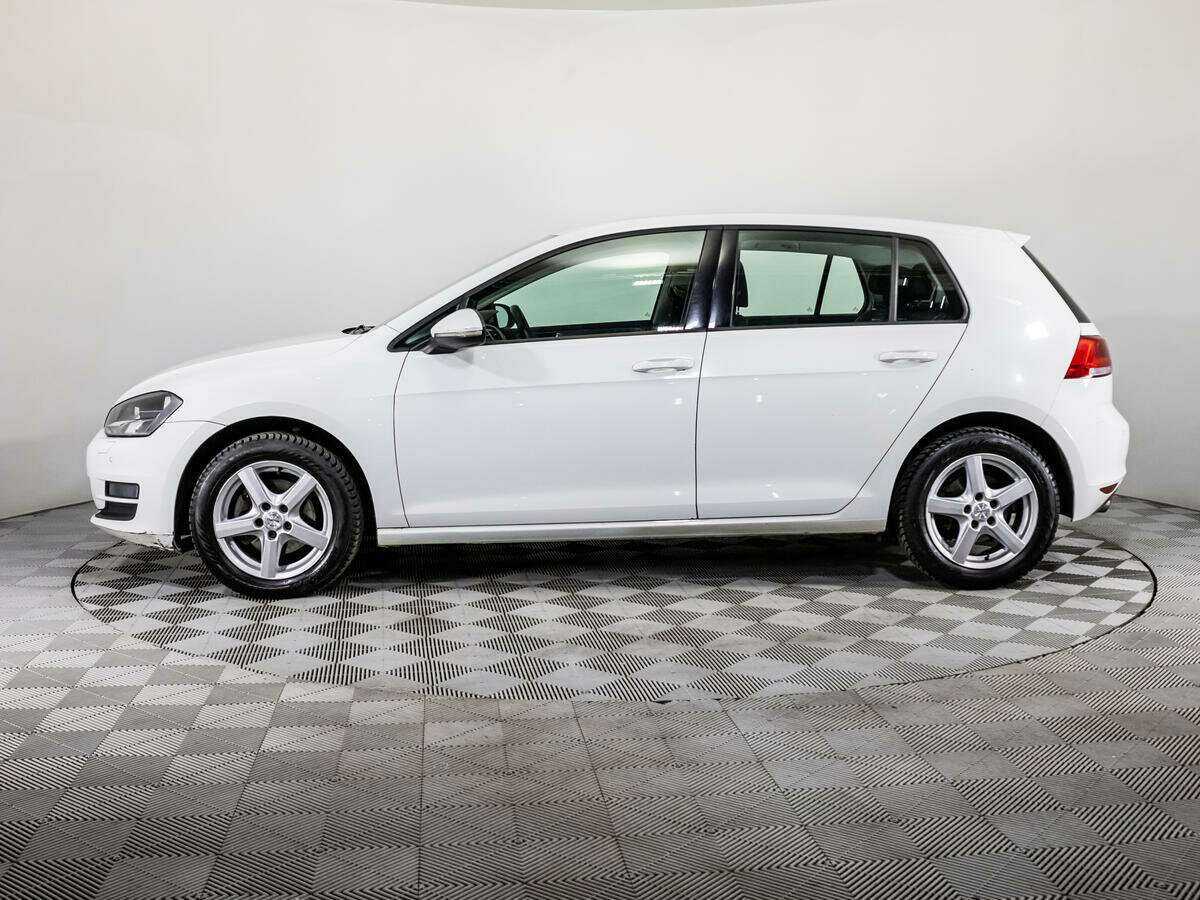 Купить Volkswagen Golf с пробегом. Фото: #7