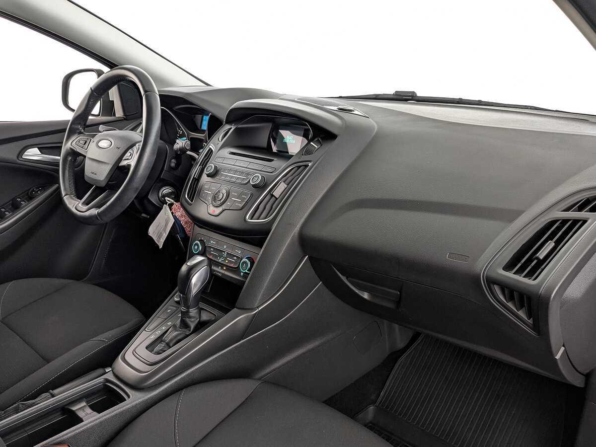 Купить Ford Focus с пробегом. Фото: #12