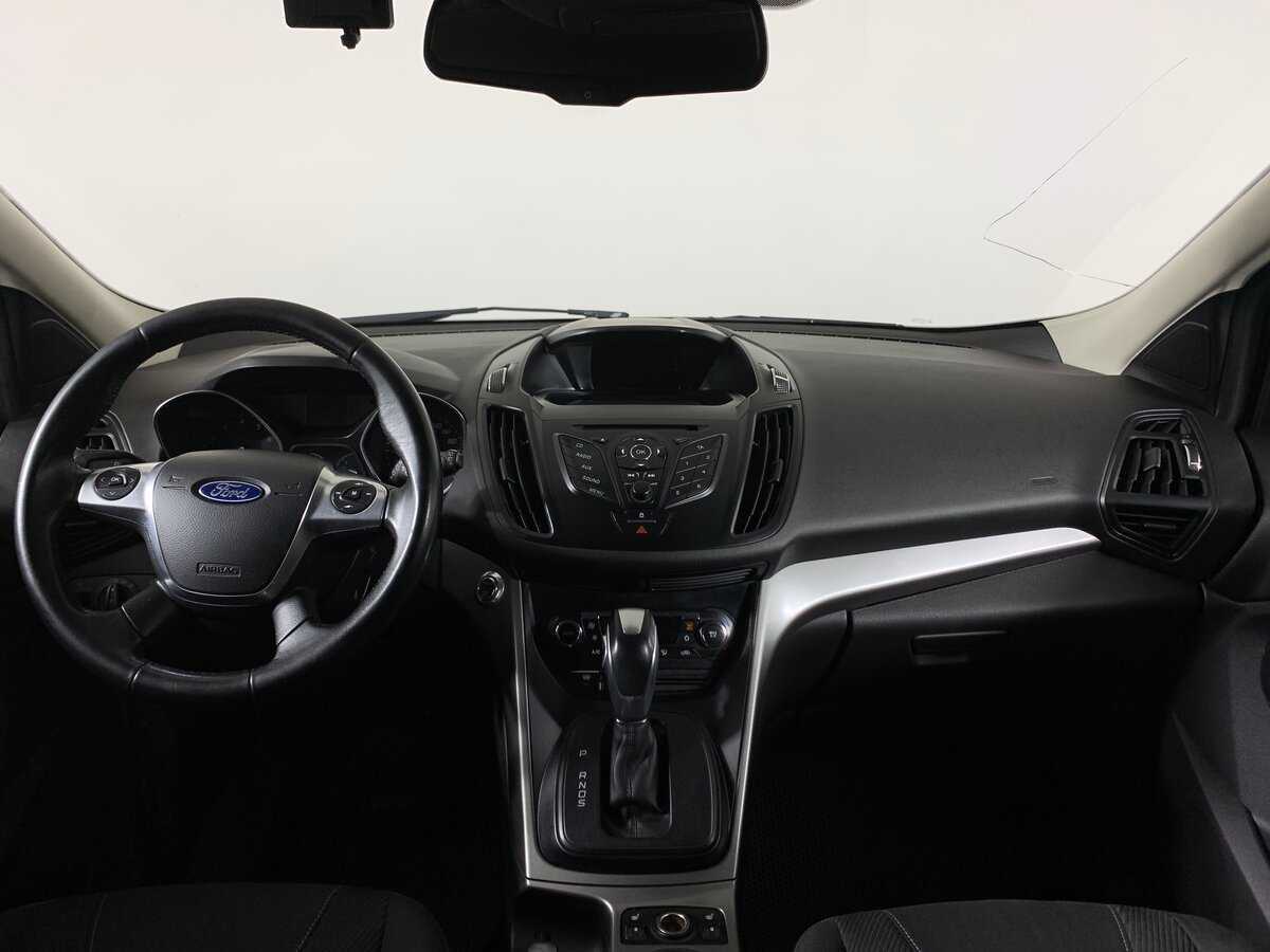 Купить Ford Kuga с пробегом. Фото: #11