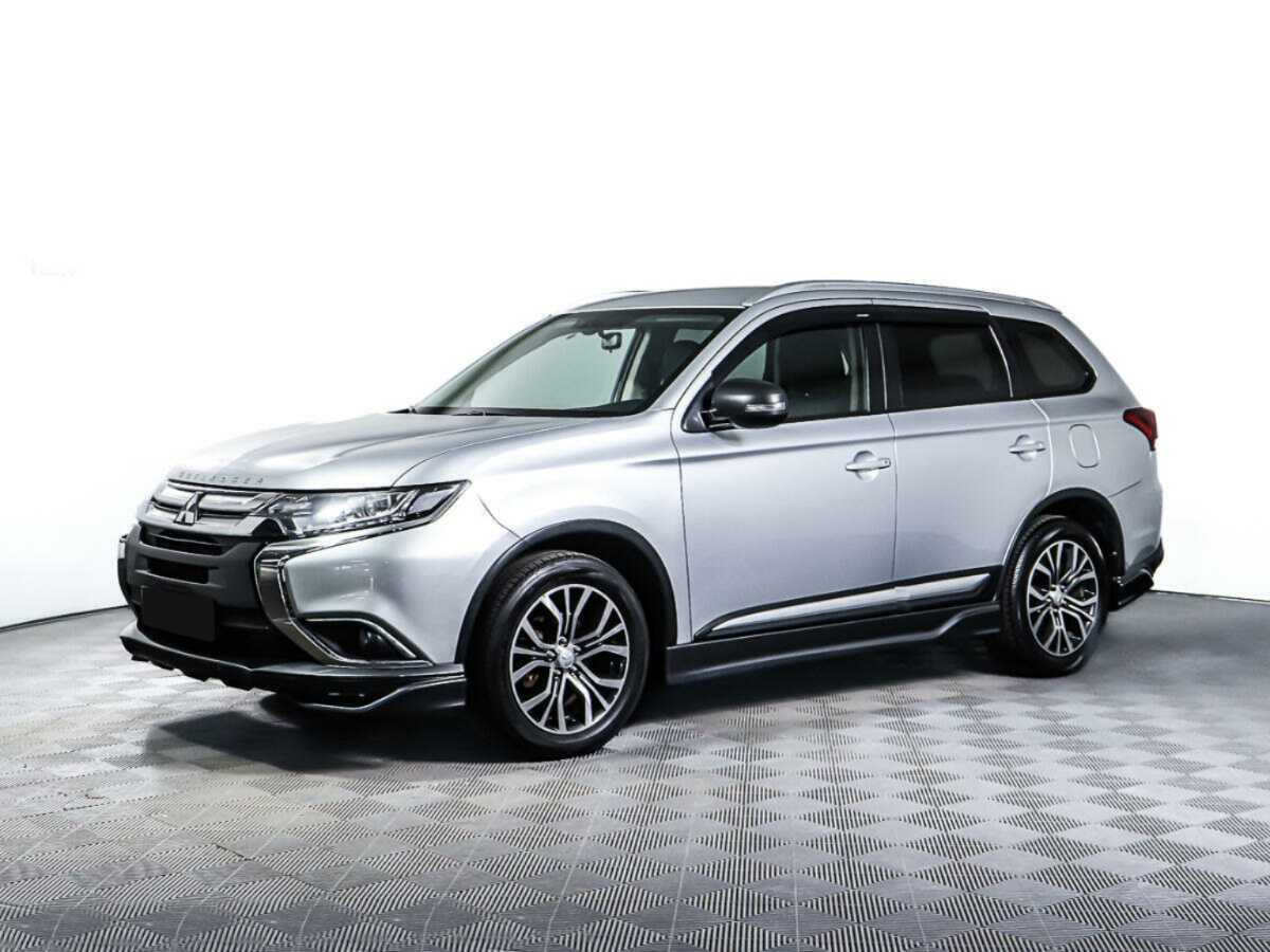 Купить Mitsubishi Outlander с пробегом. Посмотреть фото