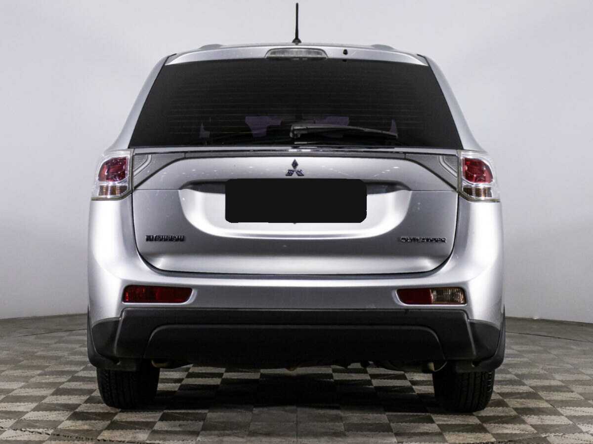 Купить Mitsubishi Outlander с пробегом. Фото: #5