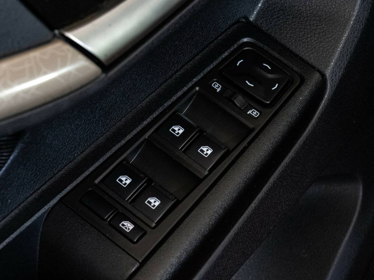 Купить Lada (ВАЗ) Vesta с пробегом. Фото: #16