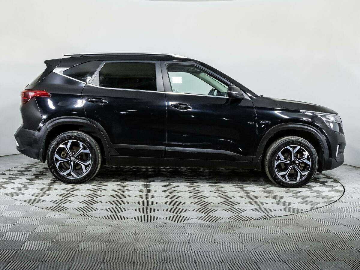 Купить Kia Seltos с пробегом. Фото: #3
