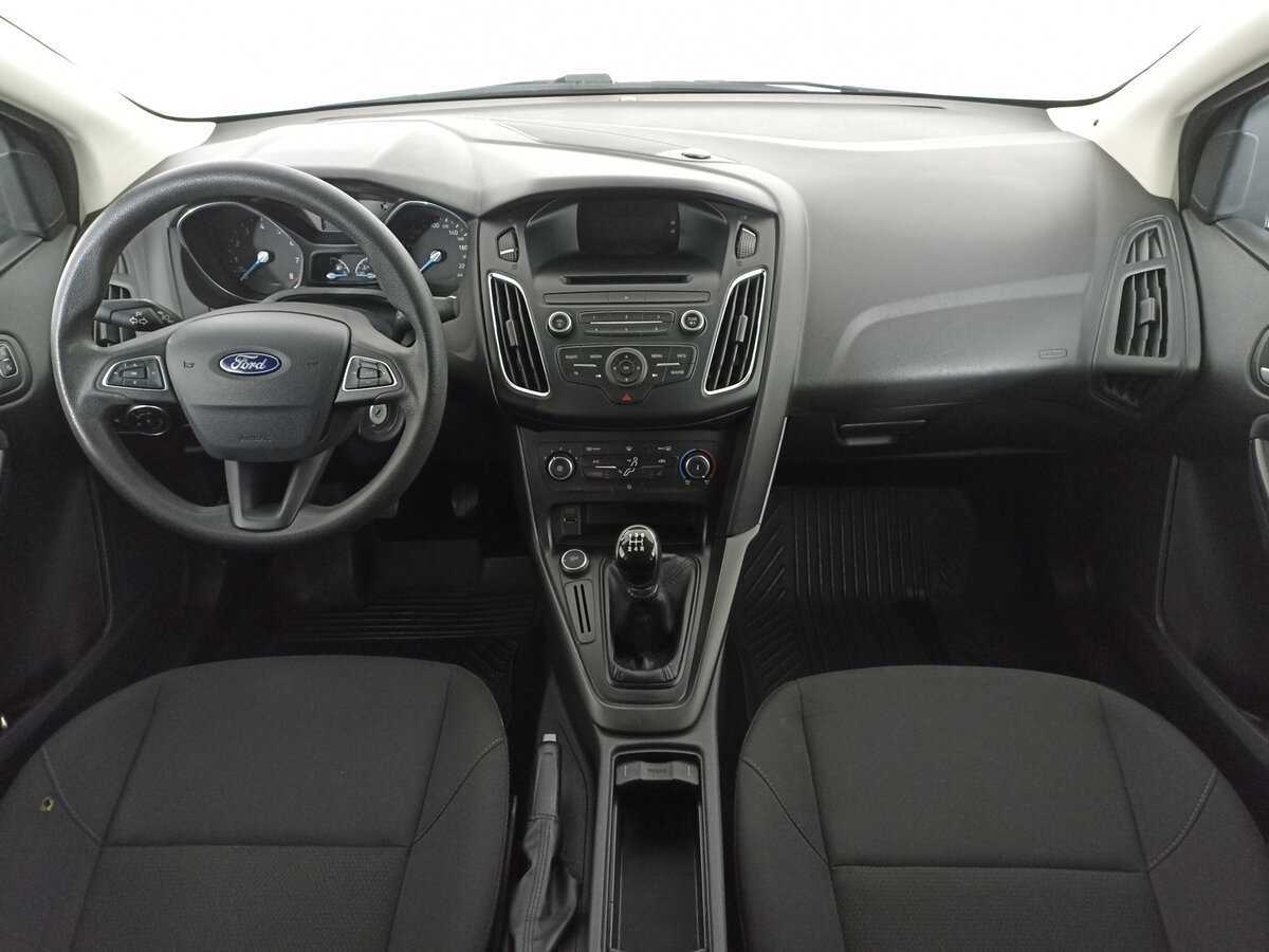 Купить Ford Focus с пробегом. Фото: #12