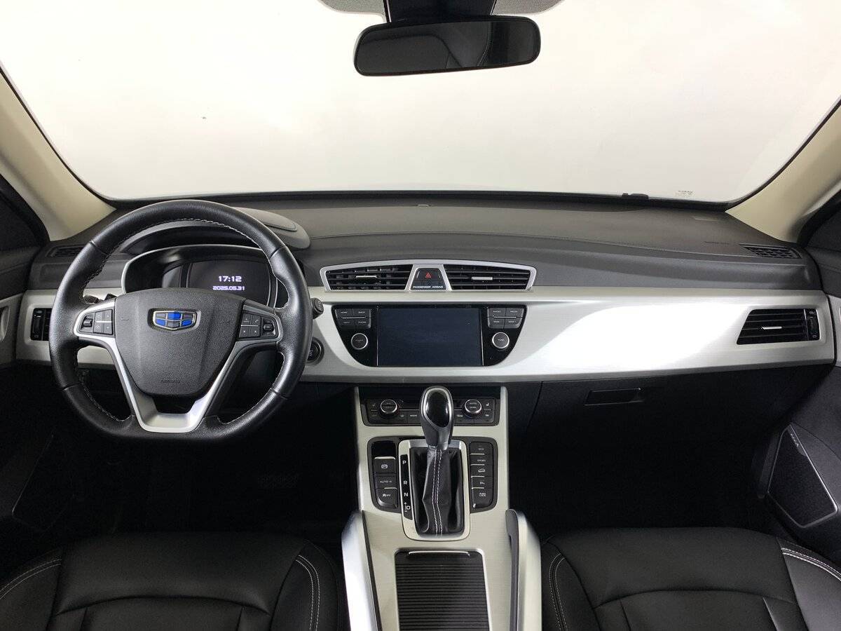 Купить Geely Atlas с пробегом. Фото: #11