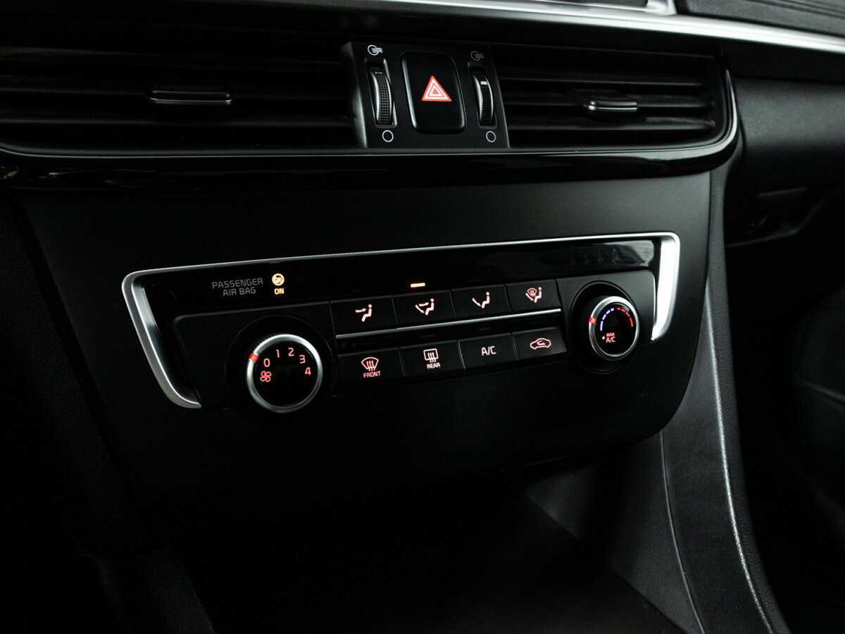 Купить Kia Optima с пробегом. Фото: #15