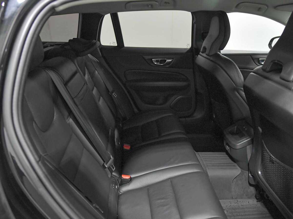 Купить Volvo V60 с пробегом. Фото: #13